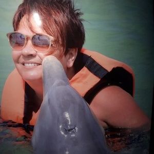 Meet your Posher, Francine